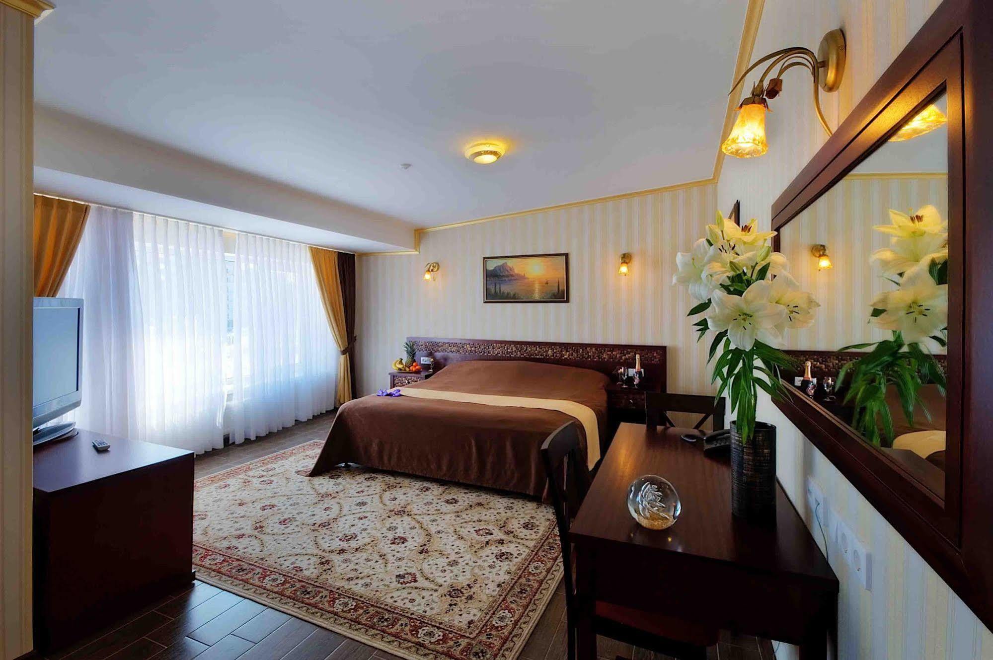 Villa Panama Odessa Buitenkant foto